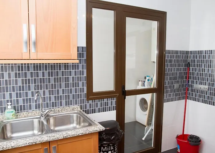 Del Golf Hills * Εστεπόνα