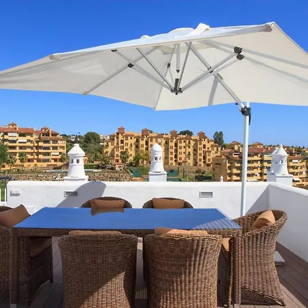 Del Golf Hills * Estepona