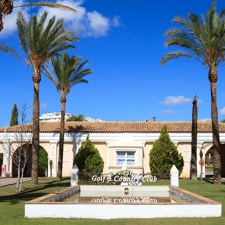 דירה Del Golf Hills אסטפונה