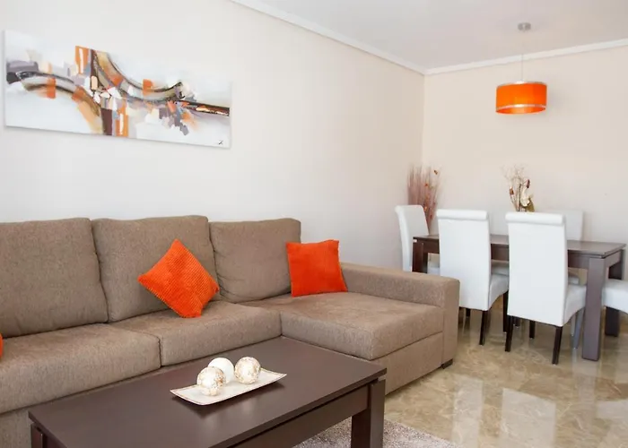 Del Golf Hills Apartment